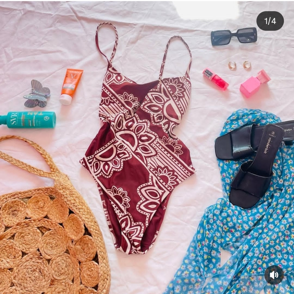 New Aerie Maillot Print One Piece Swimsuit NWOT - Picture 3 of 8